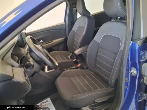Dacia Logan — poza 3