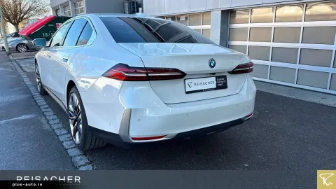 BMW 530 — poza 2