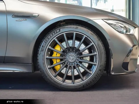 Mercedes-Benz Amg Gt — poza 2