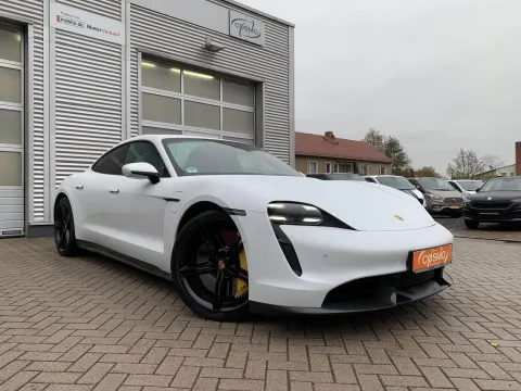 Porsche Taycan — poza 3