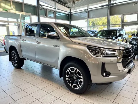 Toyota Hilux — poza 3