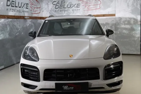 Porsche Cayenne — poza 3