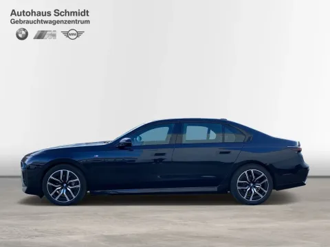 BMW 740 — poza 2