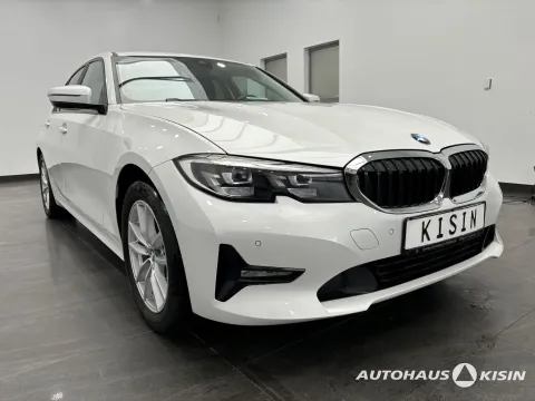 BMW 320 — poza 2
