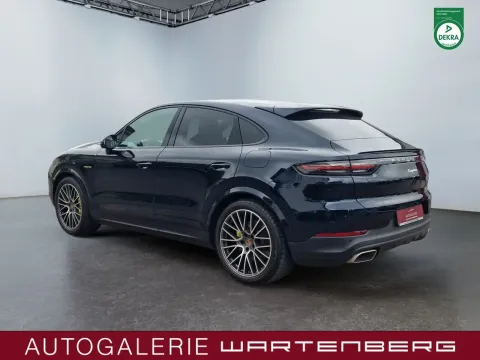 Porsche Cayenne — poza 3
