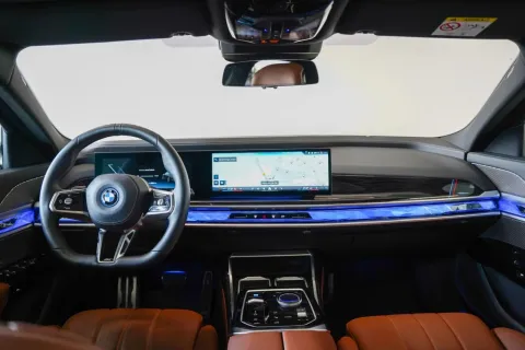 BMW I7 — poza 3