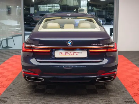 BMW 745 — poza 3