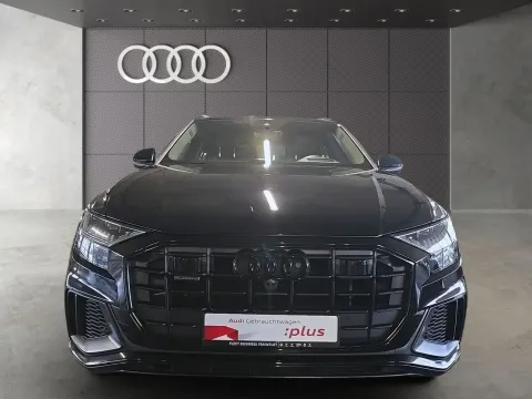 Audi Q8 — poza 3