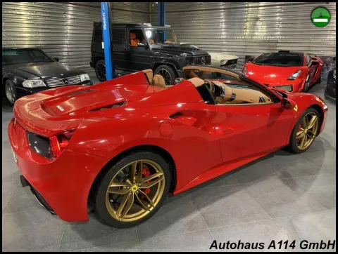 Ferrari 488 Spider — poza 3