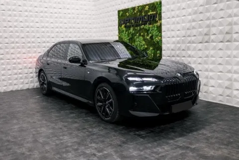 BMW 740 — poza 3