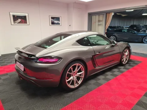 Porsche Cayman — poza 3