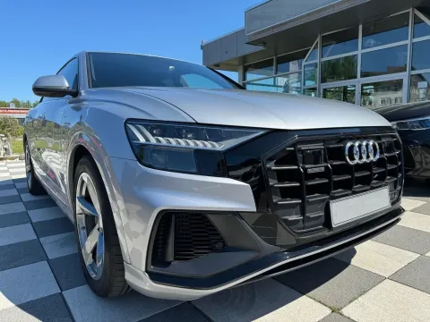 Audi Q8 — poza 2