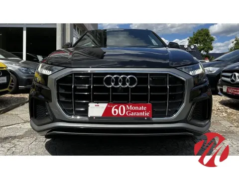 Audi Q8 — poza 2