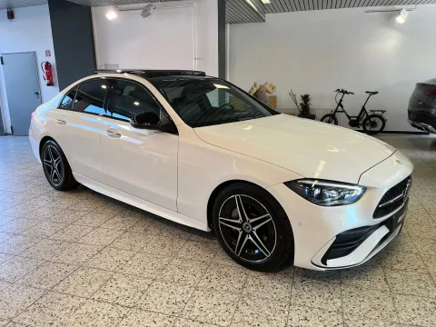 Mercedes-Benz C 300 — poza 3
