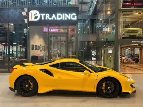 Ferrari 488 Pista — poza 3