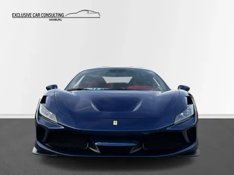 Ferrari F8 — poza 2