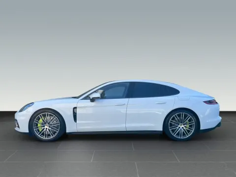 Porsche Panamera — poza 2