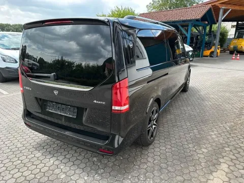 Mercedes-Benz V 300 — poza 3