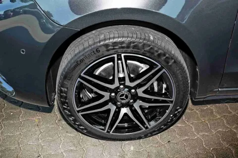 Mercedes-Benz V 300 — poza 3