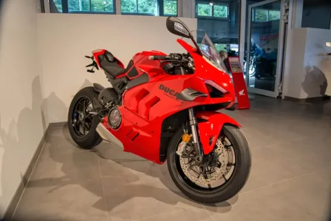 Ducati Panigale V4 — poza 3