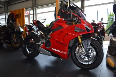 Ducati Panigale V4 R