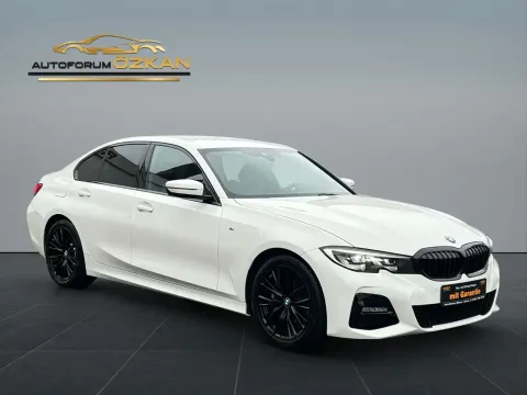 BMW 330 — poza 3