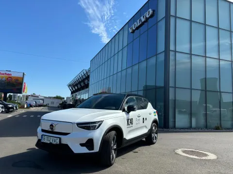 Volvo Xc40 — poza 3