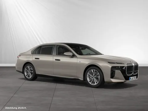 BMW 740