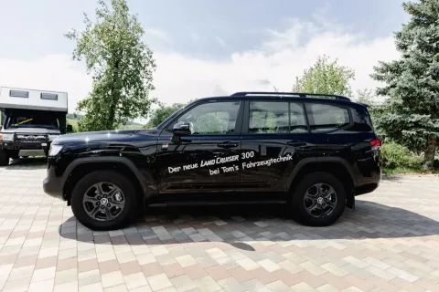 Toyota Land Cruiser — poza 3